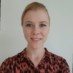 Möhlmann, Julia